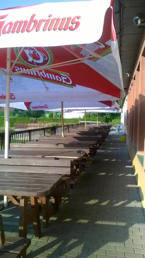 Rekreacni Komplex Losinka Velke Losiny Bagian luar foto