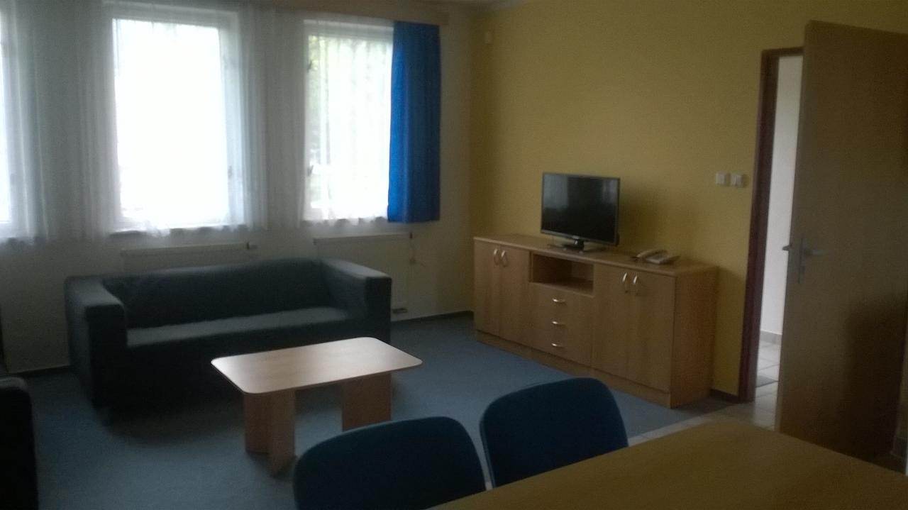 Rekreacni Komplex Losinka Velke Losiny Bagian luar foto